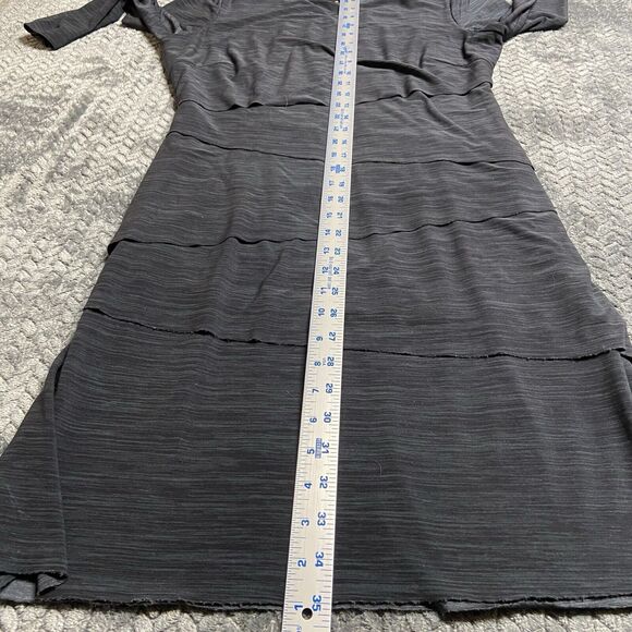 Tahari Arthur's S. Levine Tiered Dress Size 10 Gray Layered Pull Over 3/4 Sleeve - Picture 12 of 13